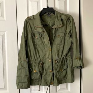 Army green light jacket